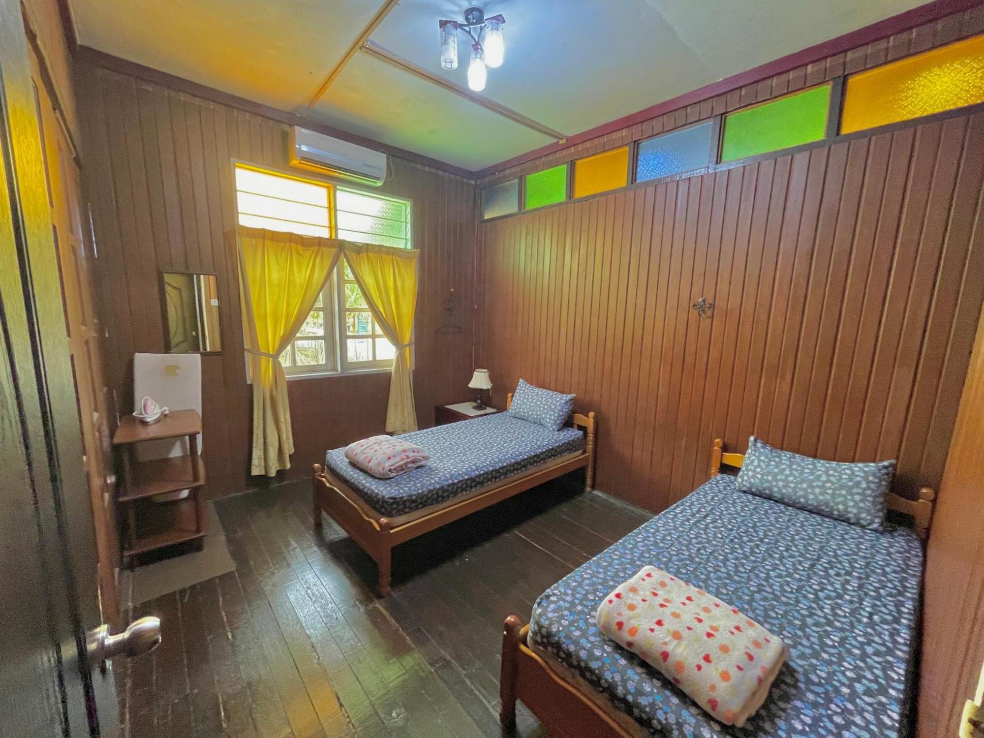Tamteh Homestay Ayer Hitam Extérieur photo