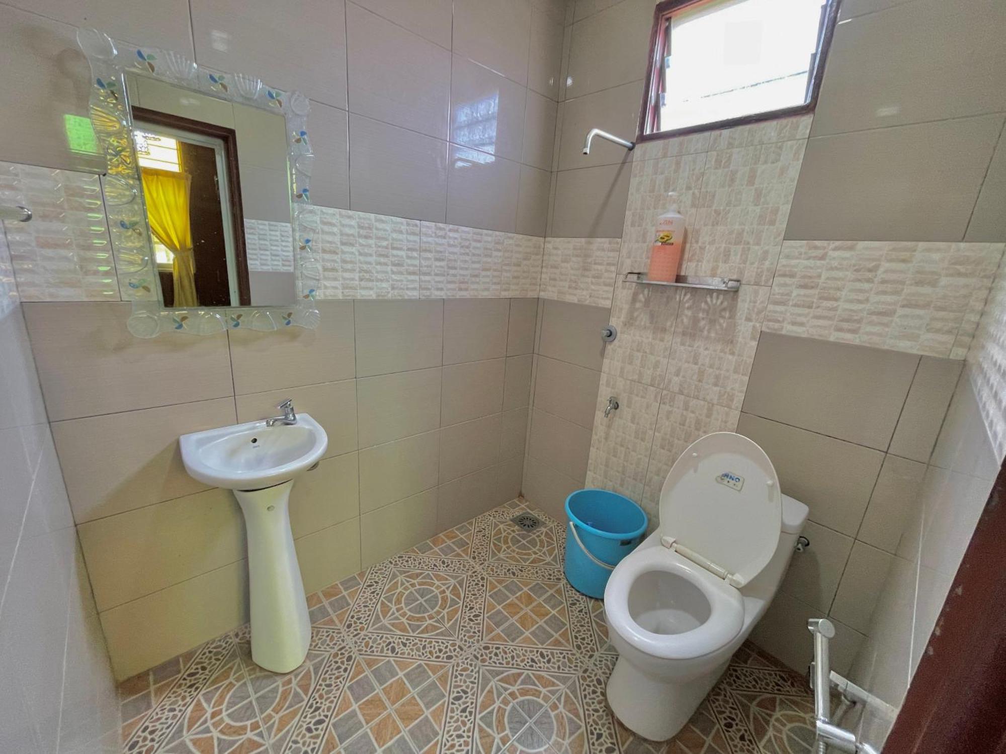 Tamteh Homestay Ayer Hitam Extérieur photo